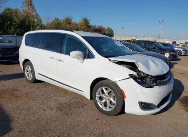 Chrysler Pacifica (2017)