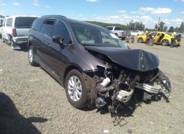 Chrysler Pacifica (2017)