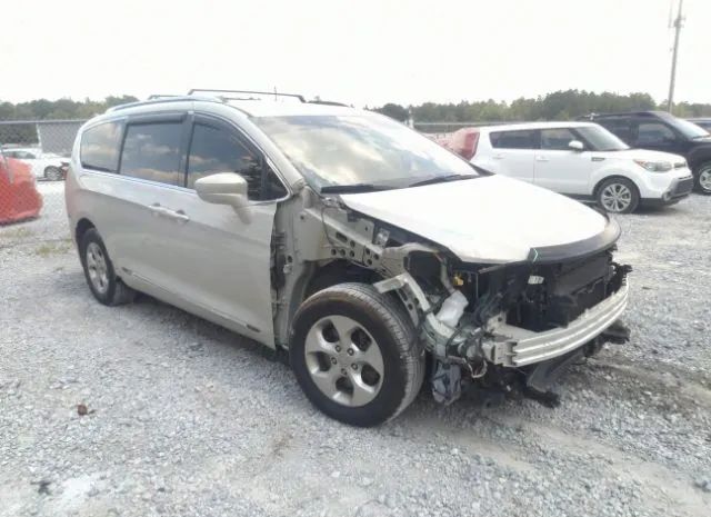 Chrysler Pacifica (2017)