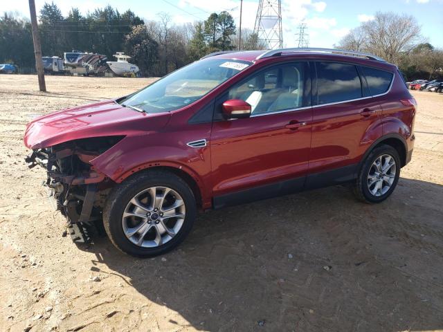 Ford Escape tit (2015)