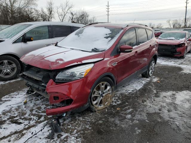 Ford Escape tit (2015)