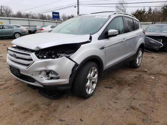 Ford Escape tit (2019)