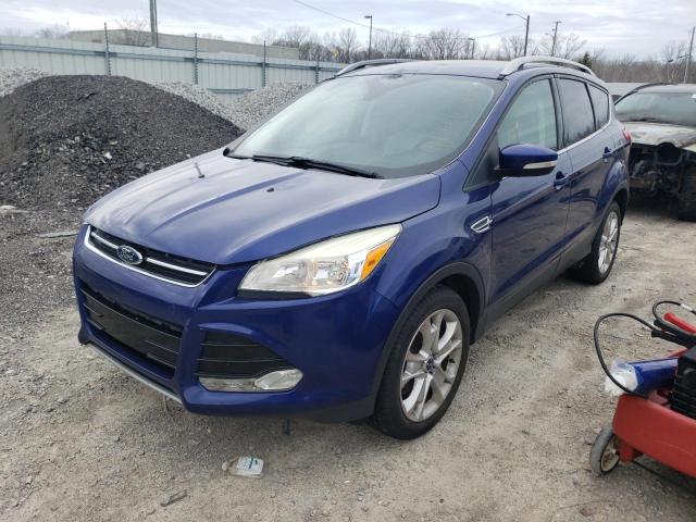 Ford Escape tit (2015)