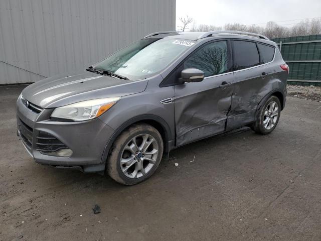 Ford Escape tit (2014)