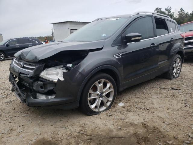 Ford Escape tit (2016)