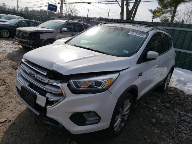 Ford Escape tit (2017)