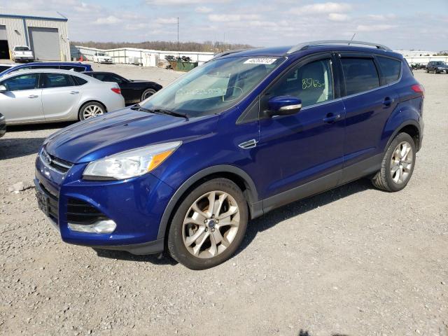 Ford Escape tit (2016)