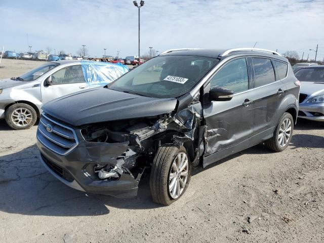 Ford Escape tit (2017)