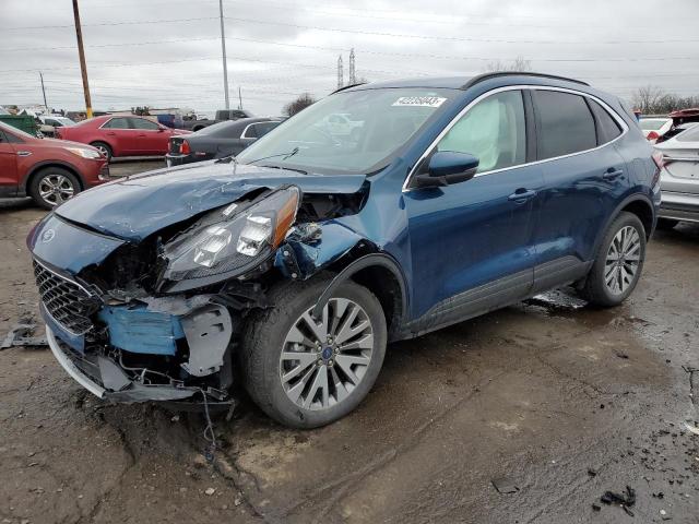 Ford Escape tit (2020)