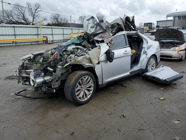 Ford Taurus (2017)