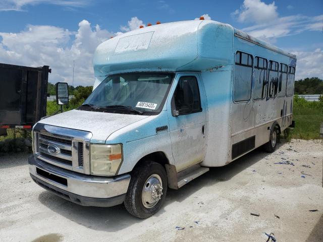 Ford Econoline (2010)