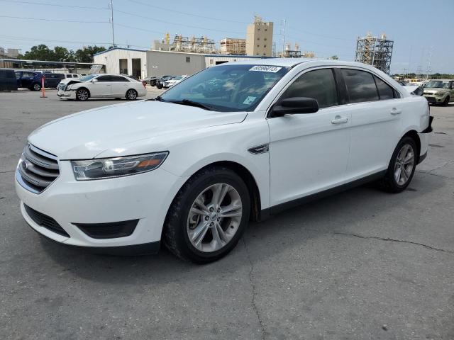 Ford Taurus se (2017)