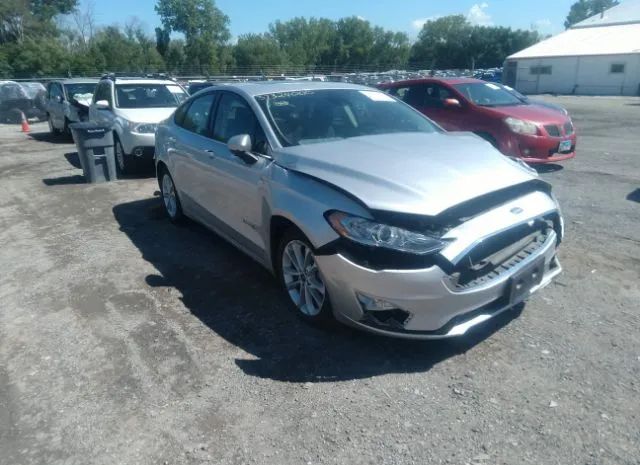 Ford Fusion hybrid (2019)