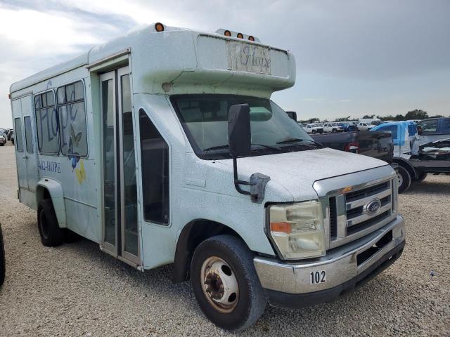 Ford Econoline (2009)