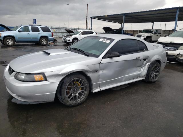 Ford Mustang gt (2000)