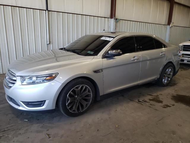 Ford Taurus lim (2015)