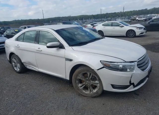 Ford Taurus (2016)