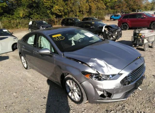 Ford Fusion hybrid (2020)