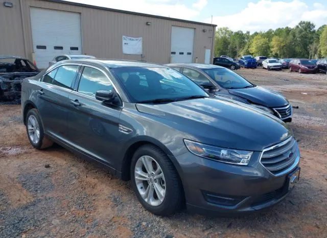 Ford Taurus (2016)