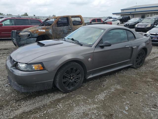 Ford Mustang gt (2004)