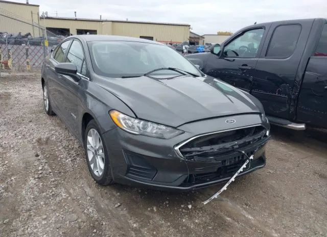 Ford Fusion hybrid (2019)