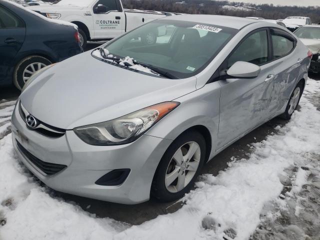 Hyundai Elantra gl (2013)