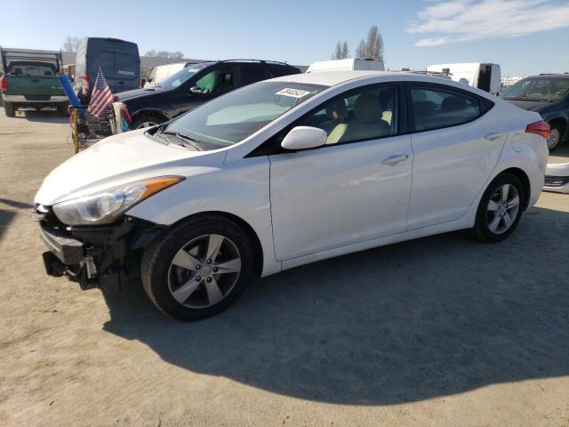Hyundai Elantra gl (2013)