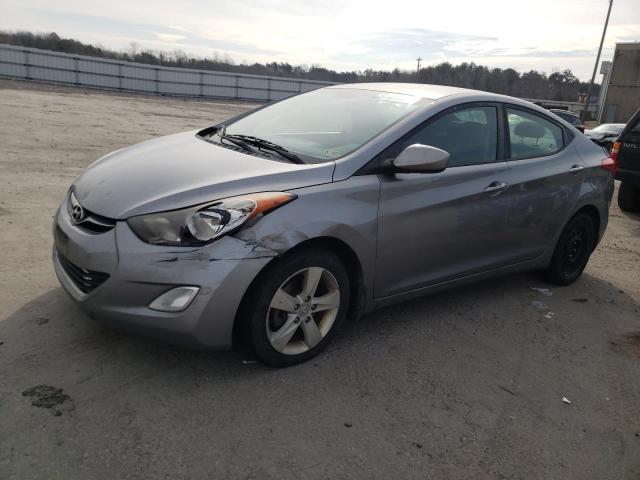 Hyundai Elantra gl (2013)