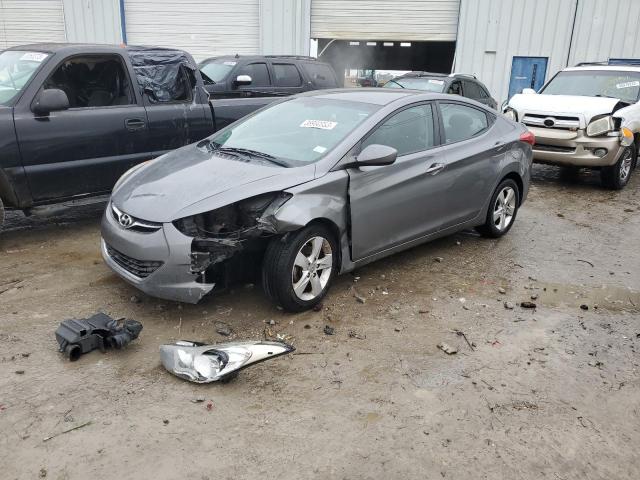 Hyundai Elantra gl (2013)