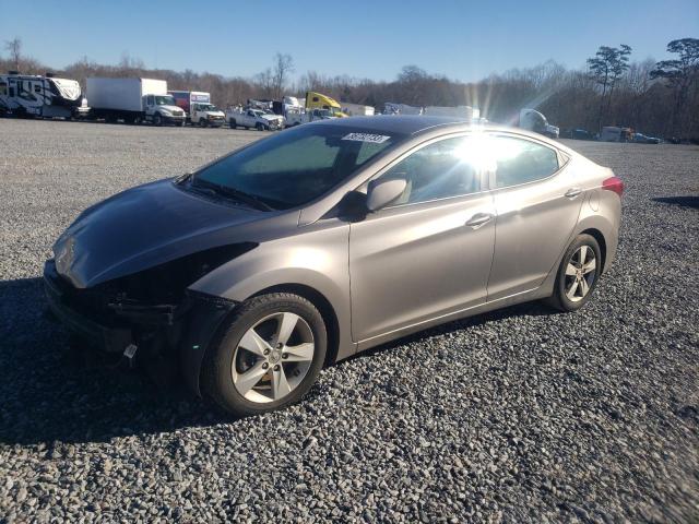 Hyundai Elantra gl (2013)