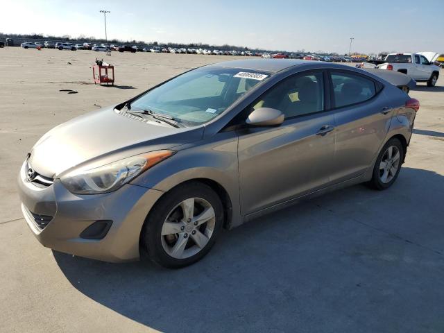 Hyundai Elantra gl (2013)