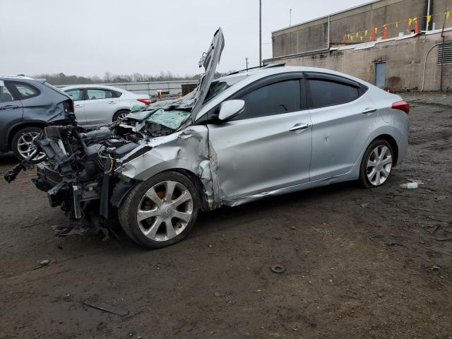 Hyundai Elantra gl (2013)