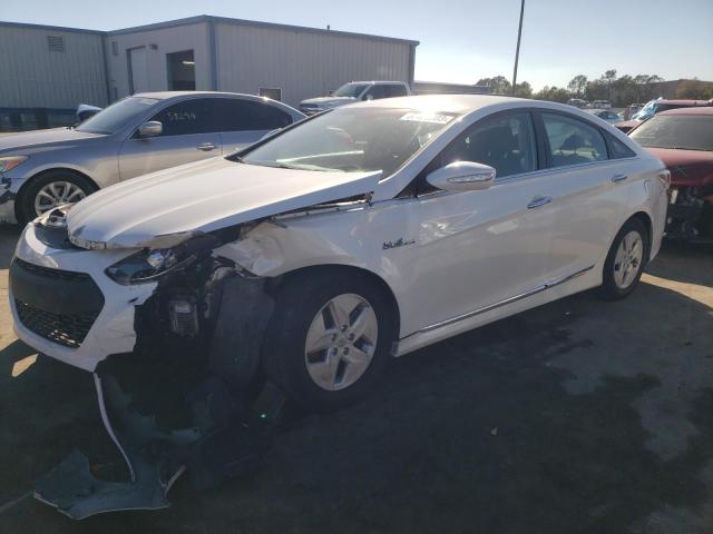Hyundai Sonata hyb (2011)