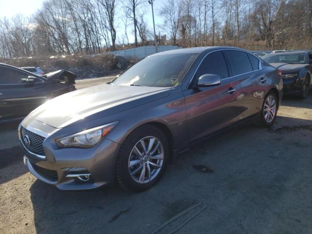 Infiniti Q50 base (2015)