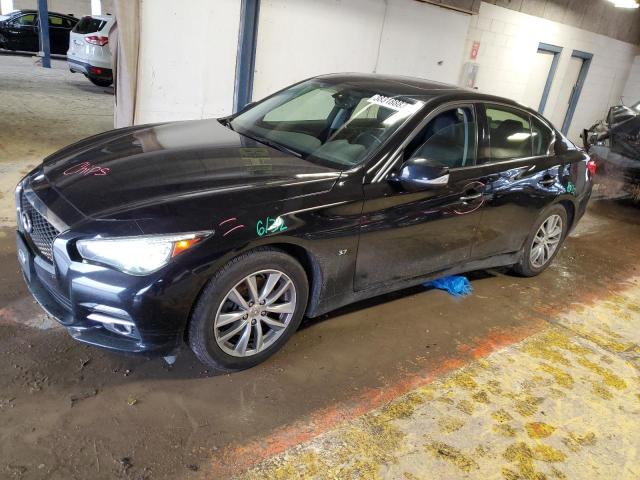 Infiniti Q50 base (2015)