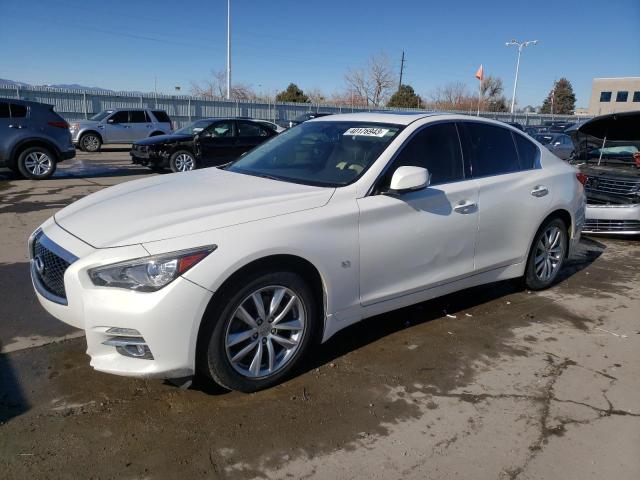 Infiniti Q50 base (2015)