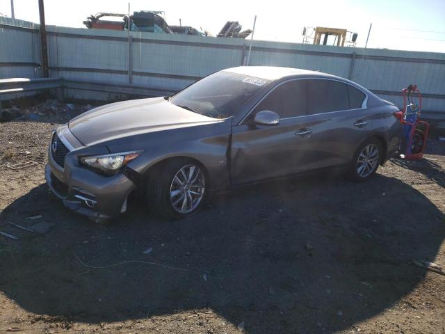 Infiniti Q50 base (2015)
