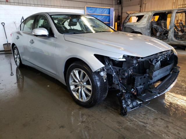 Infiniti Q50 base (2014)