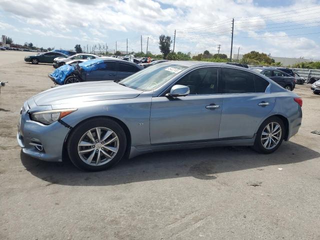 Infiniti Q50 base (2014)