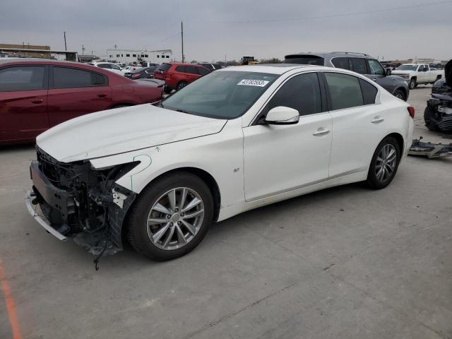 Infiniti Q50 base (2015)