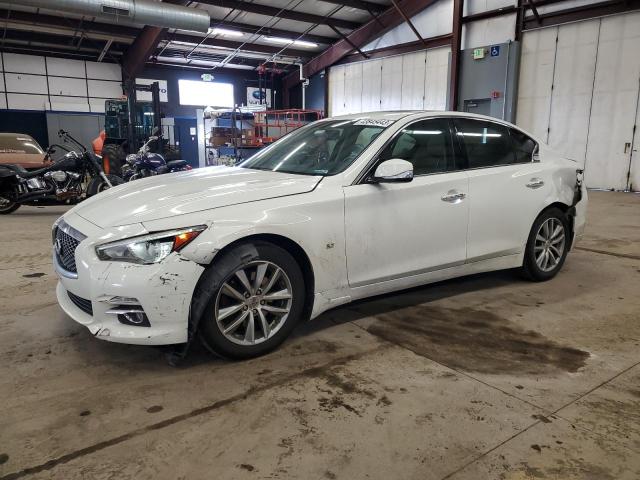 Infiniti Q50 base (2015)