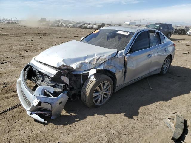 Infiniti Q50 base (2014)