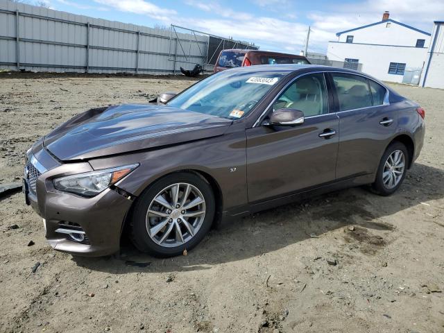 Infiniti Q50 base (2015)