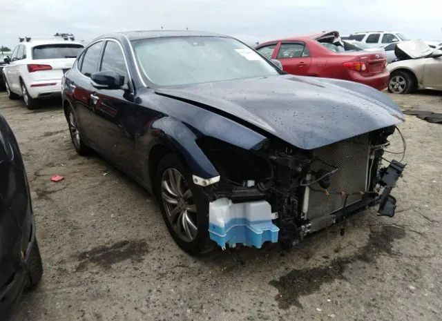 Infiniti Q70 (2017)
