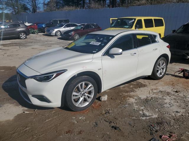 Infiniti Qx30 base (2018)
