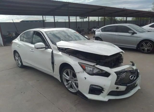 Infiniti Q50 base (2015)
