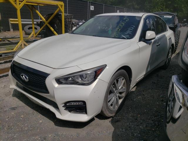 Infiniti Q50 base (2015)