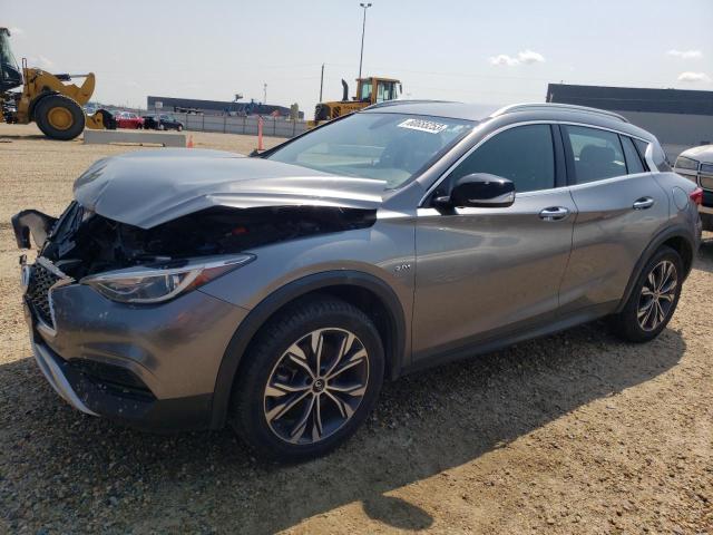 Infiniti Qx30 base (2017)