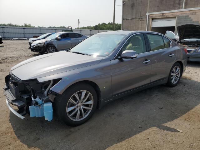 Infiniti Q50 base (2014)