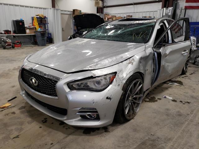 Infiniti Q50 base (2015)